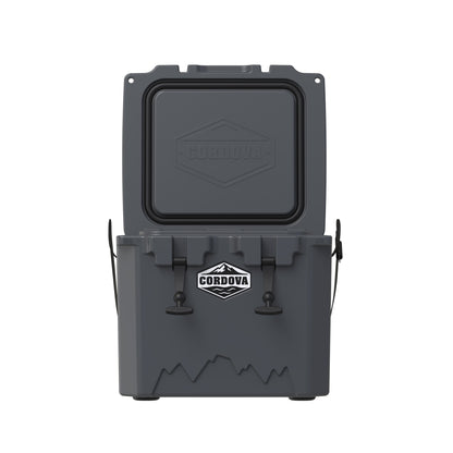 25 qt Basecamp Class­™ [Scree]