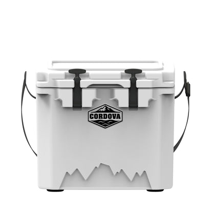 25 qt Basecamp Class­™ [Snowcap]