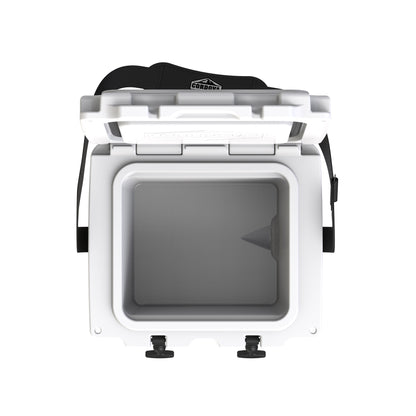25 qt Basecamp Class­™ [Snowcap]