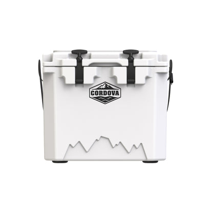 25 qt Basecamp Class­™ [Snowcap]