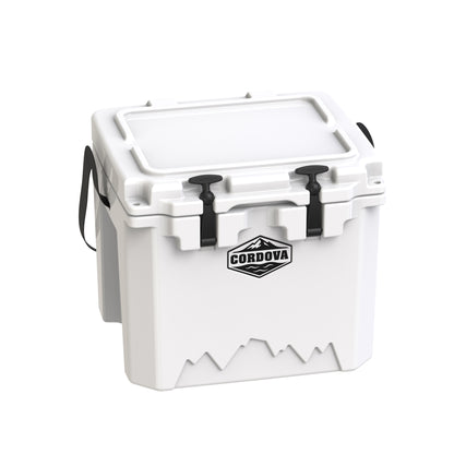 25 qt Basecamp Class­™ [Snowcap]