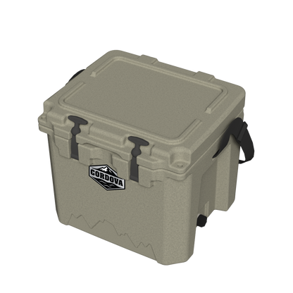 25 qt Basecamp Class­™ [Sandstone]