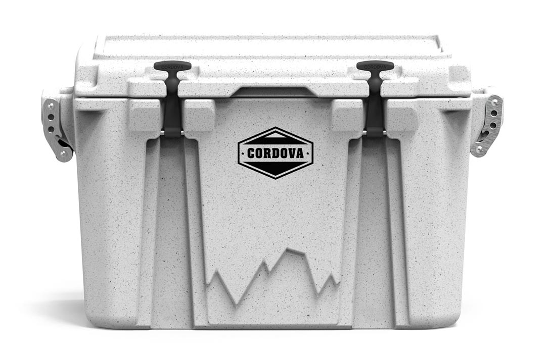 Whitestone Adventurer Front [Whitestone]