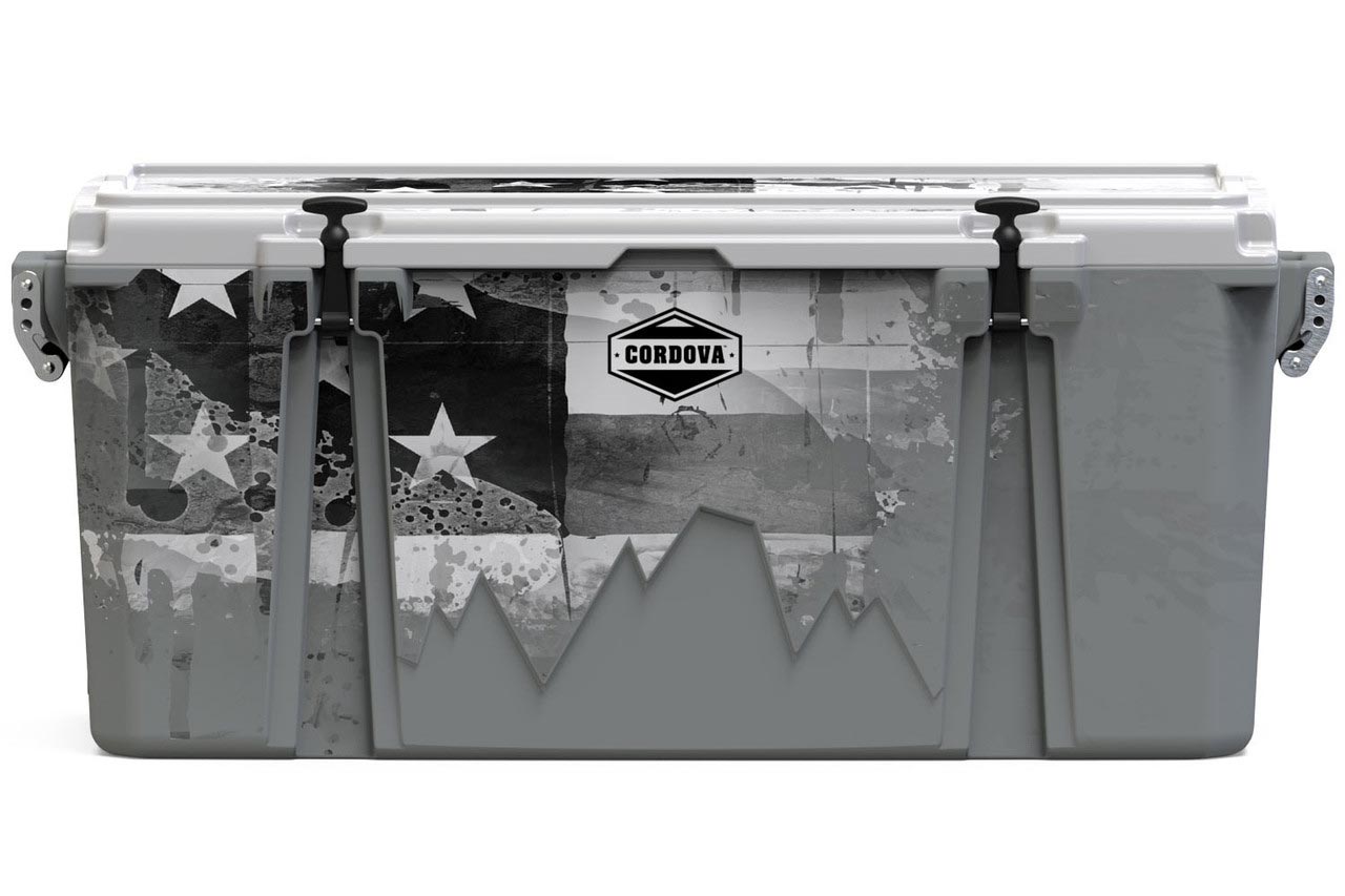 [Scree] [Americana Grayscale] [128 qt]
